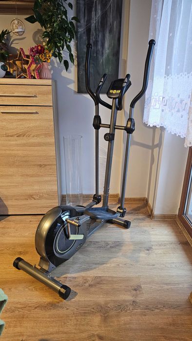 Orbitrek / Trenażer Eliptyczny – Idealny do Domowego Treningu