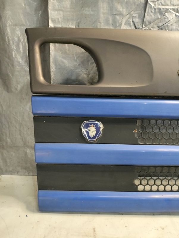 Atrapa Grill Maska Scania P94 Bd4/2000r S449