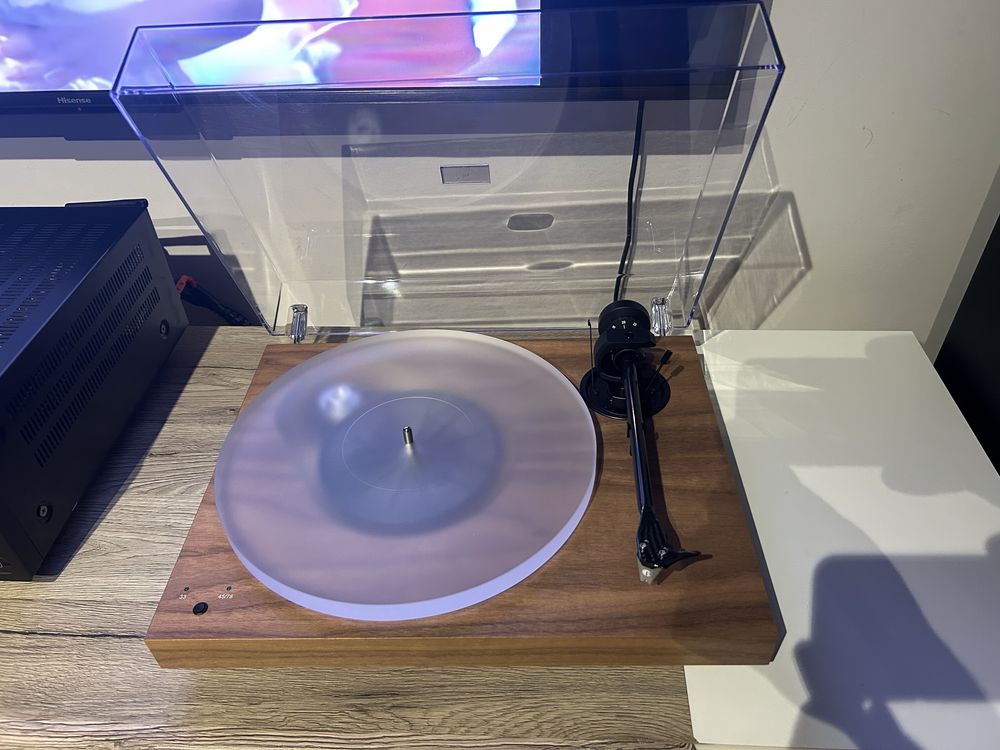 Gramofon Pro-Ject X1