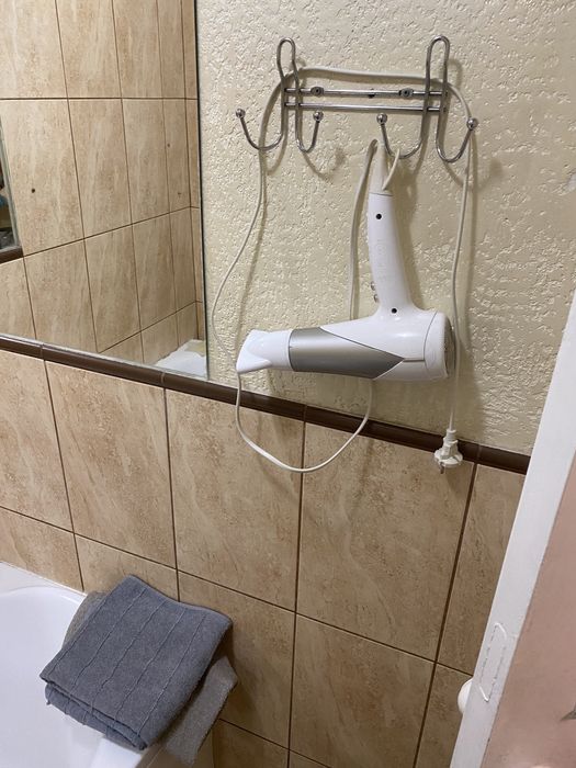 2 кімнатна квартира центр Небесна Сотня 40