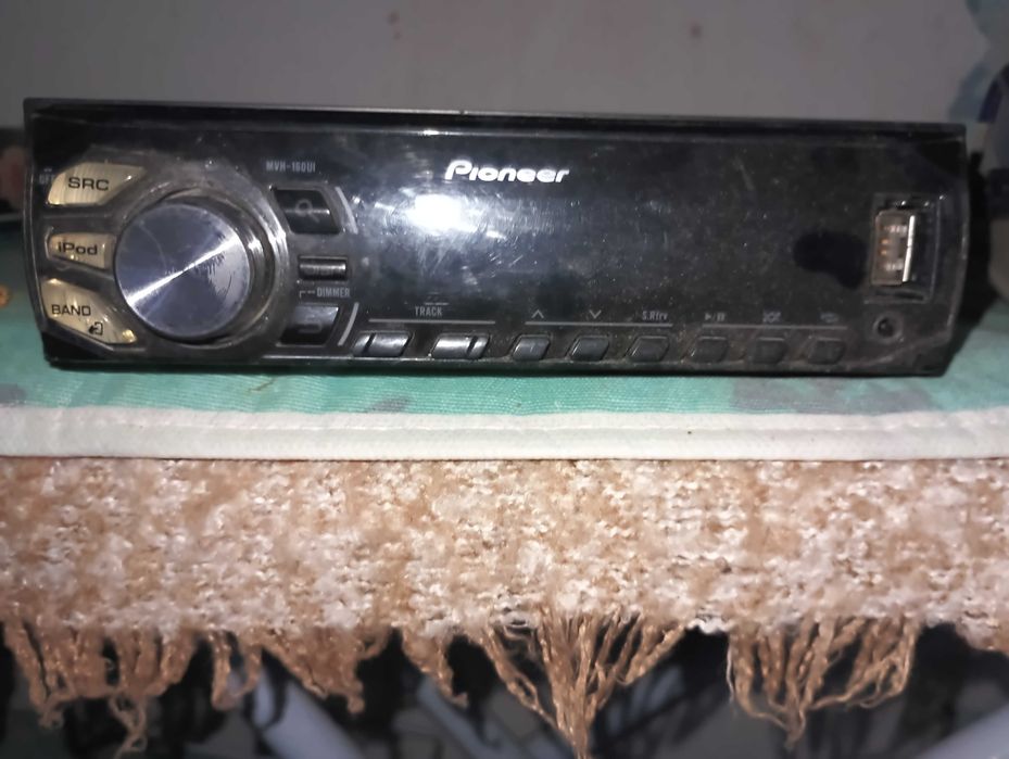 Radio CD USB e outras peças