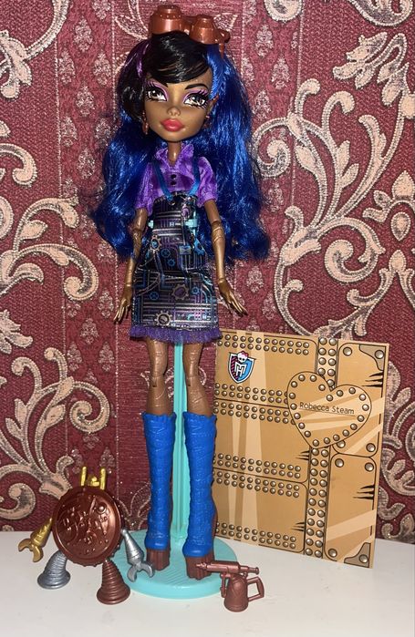 Робекка Стим Арт Класс Monster high