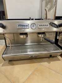 Máquina de Café Expresso - 2 Pistões - 360 Chávenas por Hora