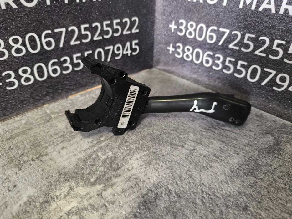 Перемикач підрульовий гітара двірників VAG 4B0953503F