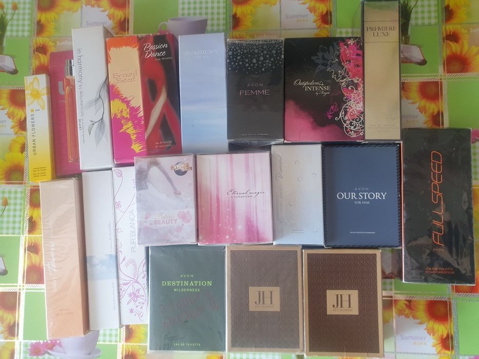 Парфюмерия Avon , есть раритет для коллекций