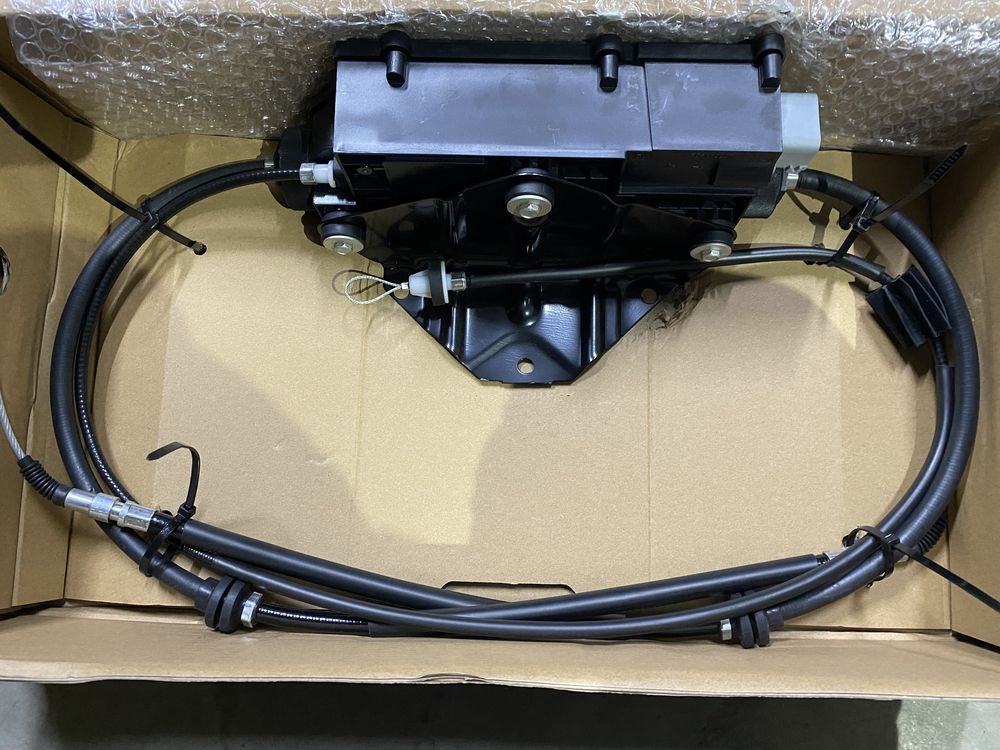 Блок EMF ручного гальма BMW Х5 X6 Е70 E71 електро ручнік