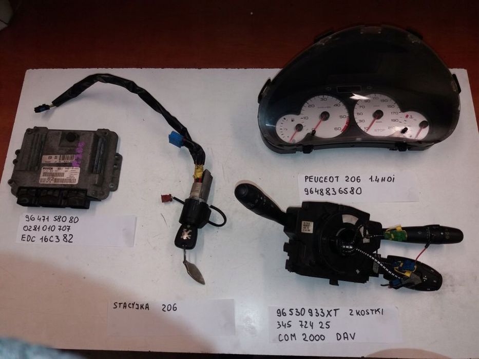STEROWNIK SILNIKA ZEGARY STACYJKA PEUGEOT 1.4 HDI