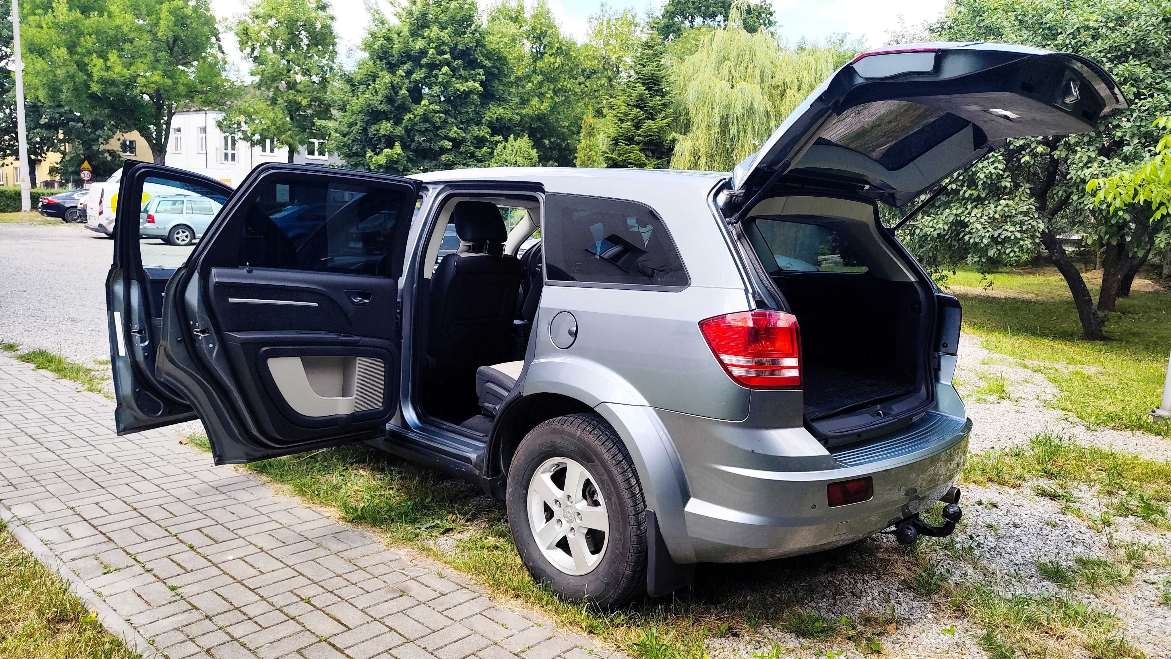 Dodge Journey 2,4 benzyna + gaz, rok 2009