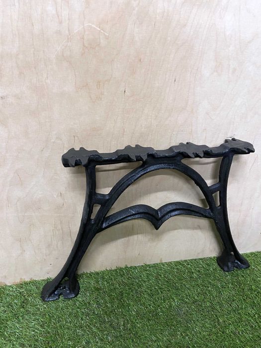 NOWOŚĆ żeliwny taboret ŁAWA bez oparcia ŻELIWO odlew NOGI boki ŻELIWNE