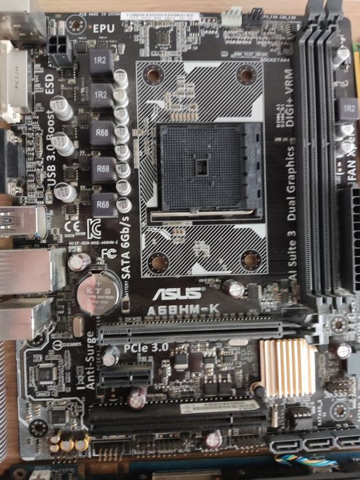 Комплект FM2+ — ASUS A68HM-K + AMD Athlon X4 870K + 8GB DDR3 + Zalman