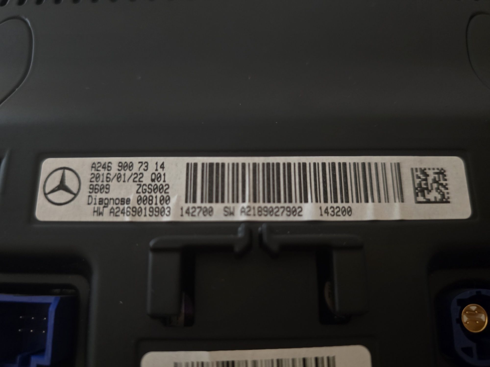 Monitor mercedes