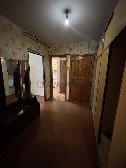 Трикімнатна квартира на 2-ому поверсі Вишенька