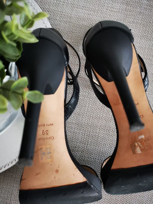 Calvin Klein piękne sandały skóra naturalna