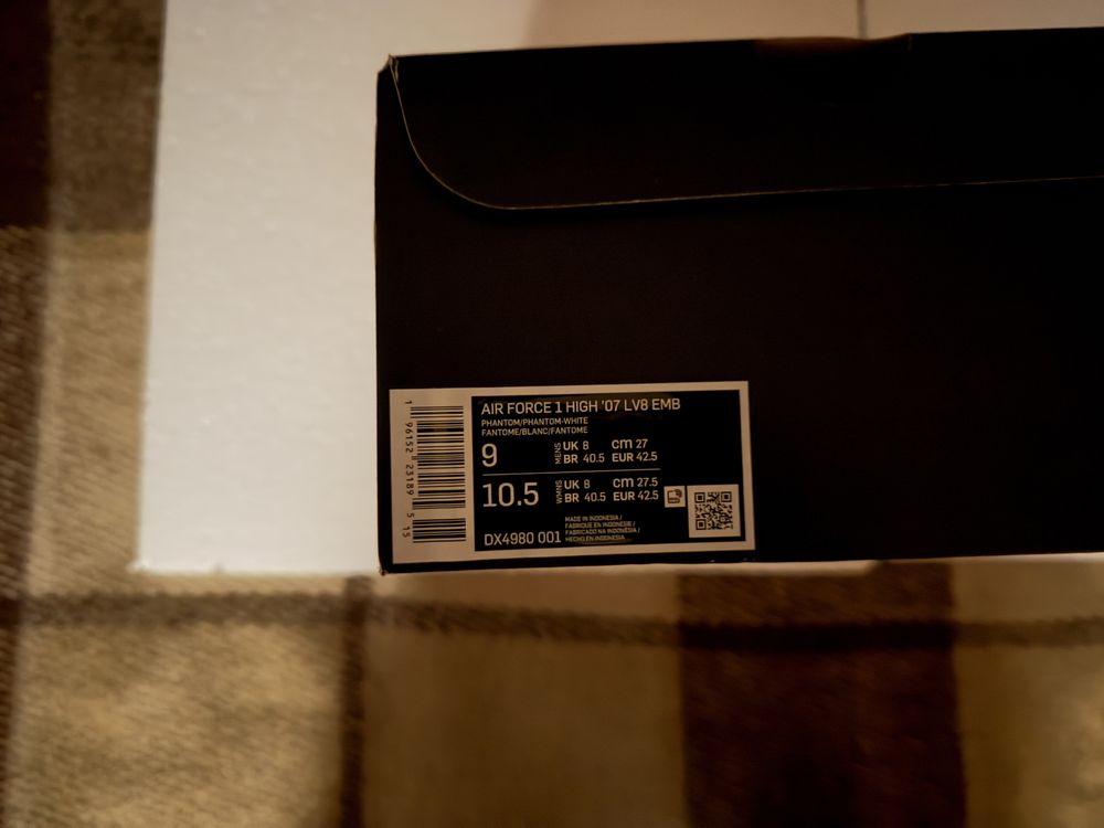 Nike Air Force 1 High’07 LV 8 EMB
