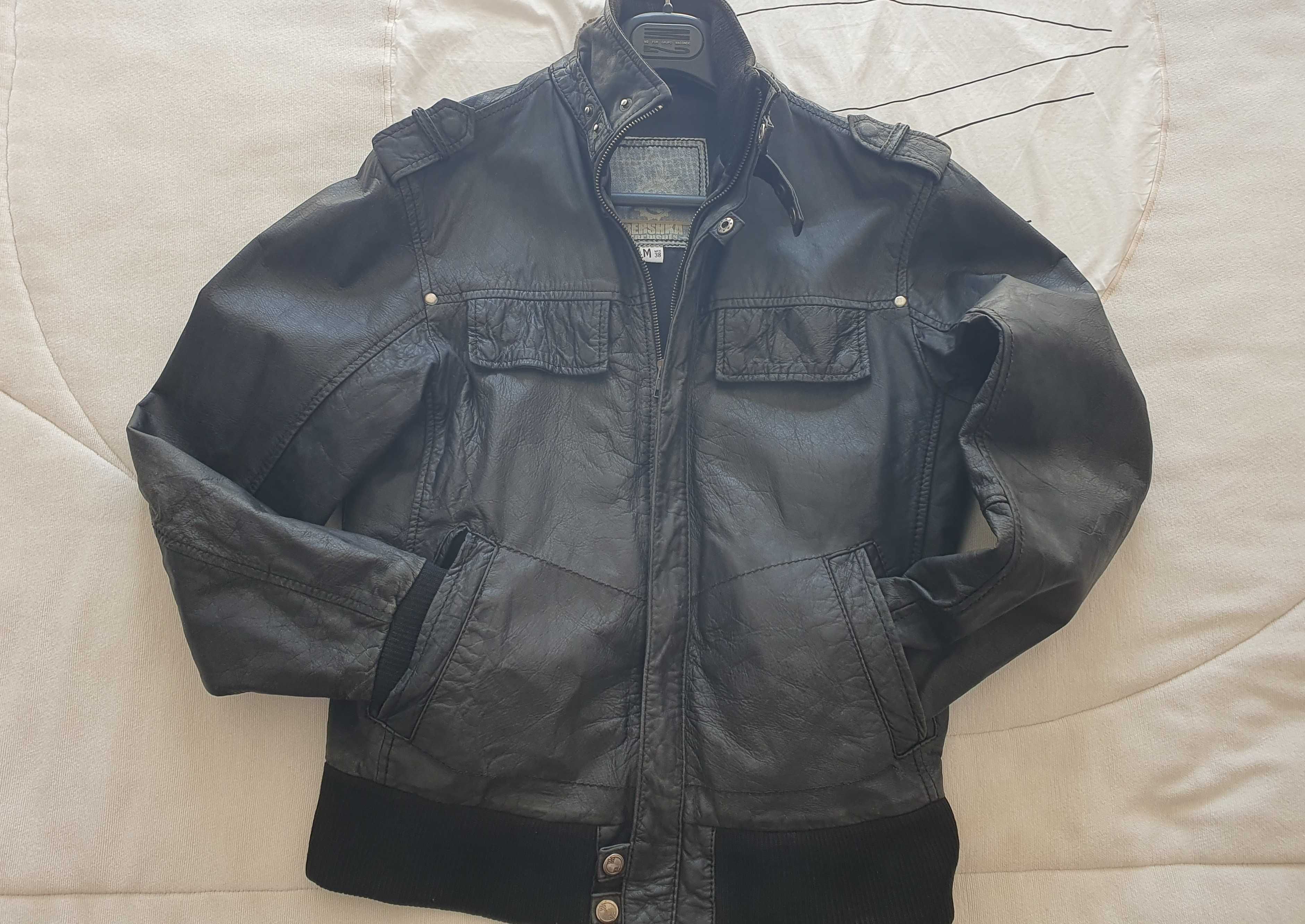 Blusão em pele Bershka - vintage