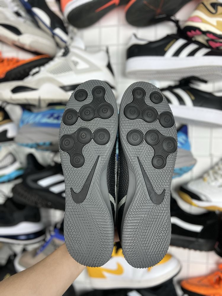 Футзалки Nike Phantom Gt2 Оригинал р(45.5)