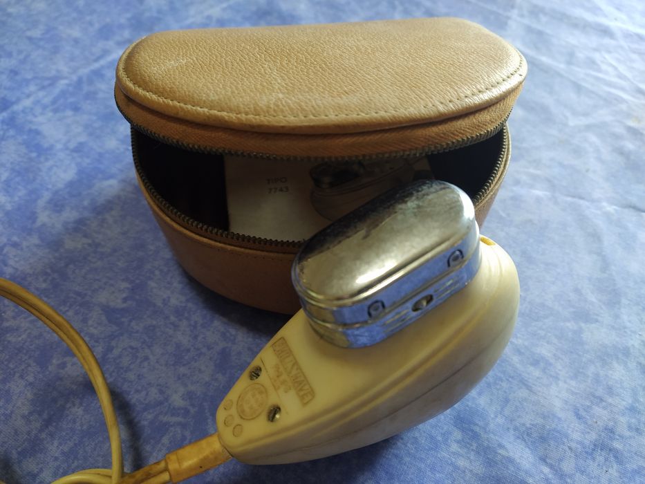 Máquina de barbear vintage Philips Philishave 7743 de 1950