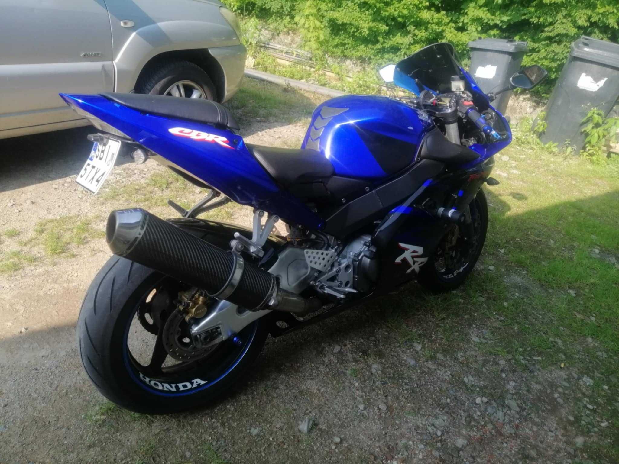 Sprzedam motor Honda CBR 900 rr 2004
