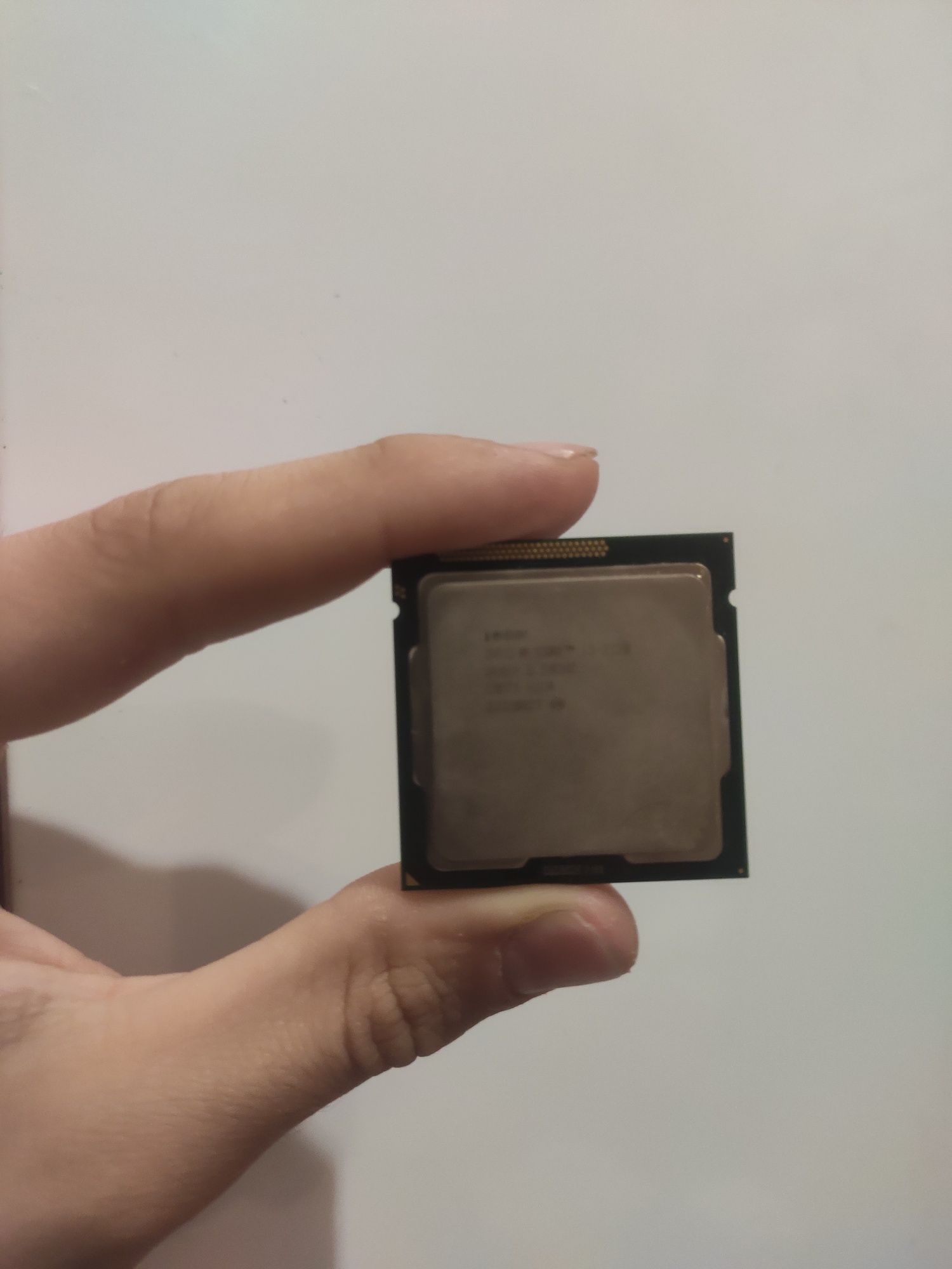Intel core i3-2120 3.3 ghz