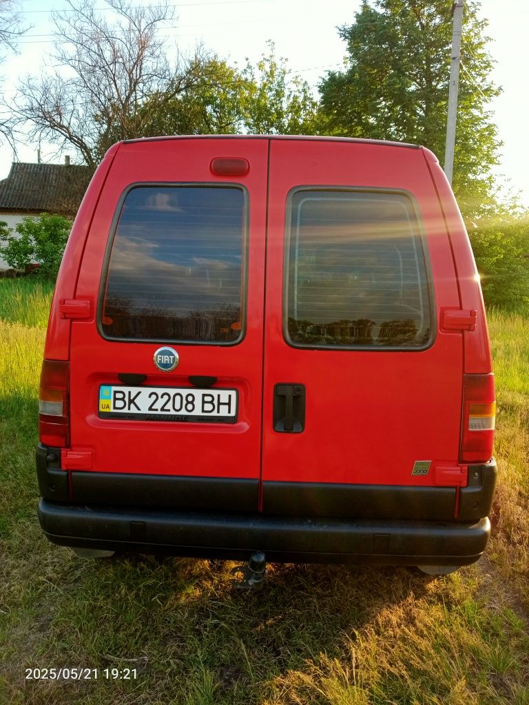 Фіат скудо 2004 р