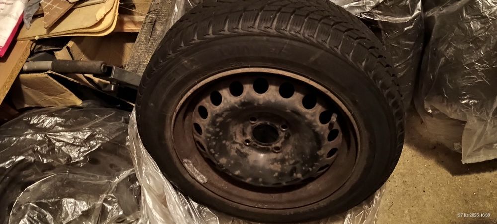 4x Opony zimowe 185/60R15