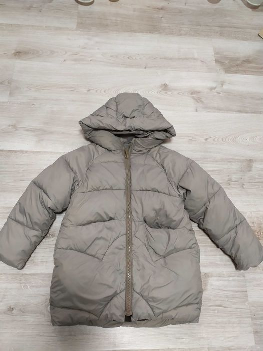 Курточка пуховик для дівчинки zara