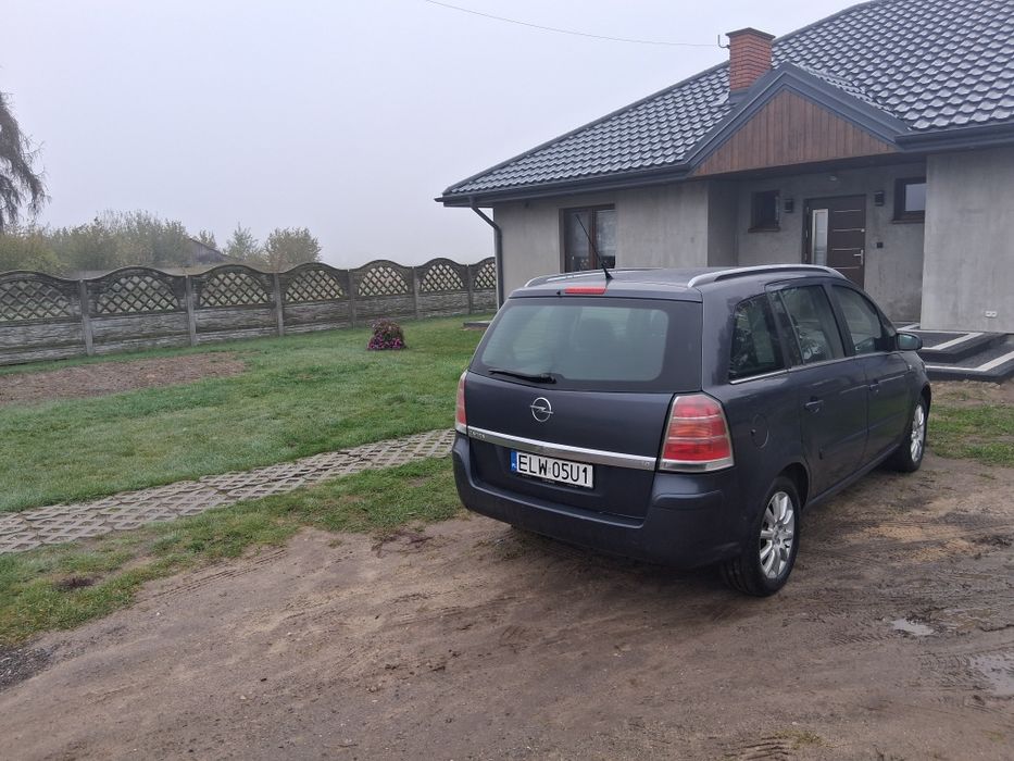 Opel Zafira B 1.8 benzyna/Gaz
