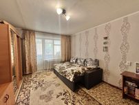 Продам 1 кімнатну квартиру в центрі міста