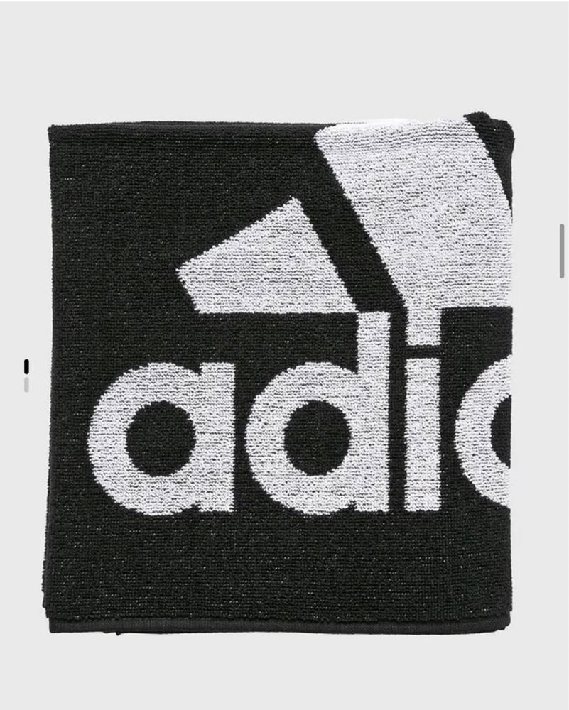 Оригінальний рушник adidas