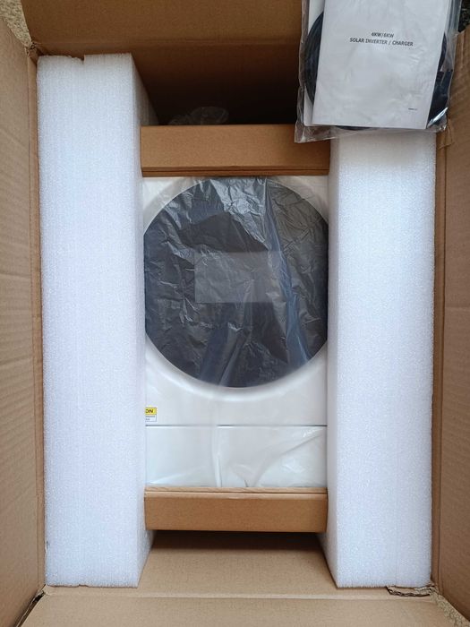 Гібридний сонячний інвертор SUNMART VMIV TWIN 4KW / 24V Wi-Fi