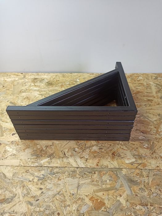 Кронштейн для полки. Кронштейн для олиці