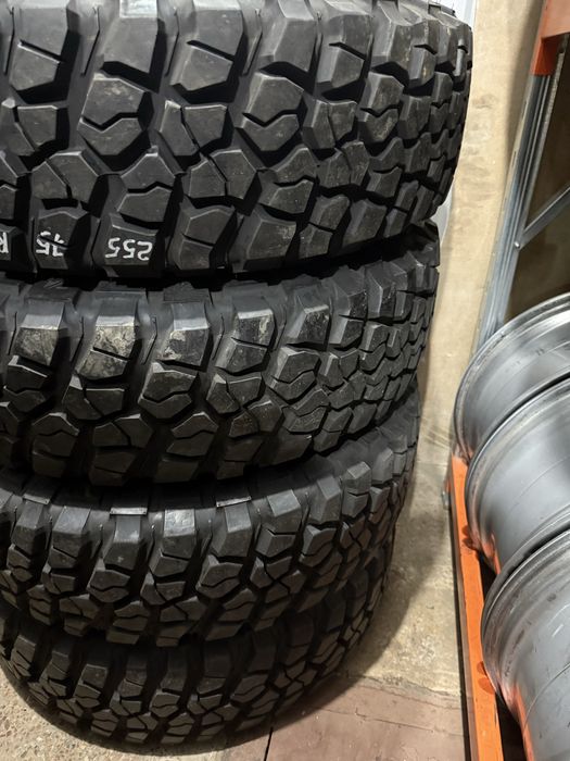 255/75 r17 BF Goodrich 4шт.