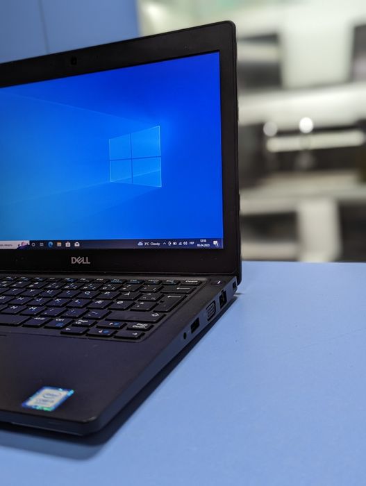 ОПТ.Сучасний ноутбук Dell Latitude 5290/12.5/i5-8/8/256/гарантія9міс
