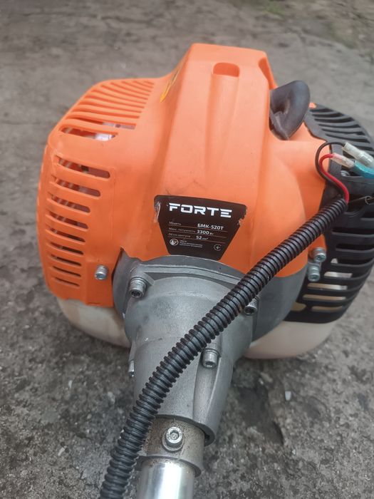 Бензокоса в гарному стані