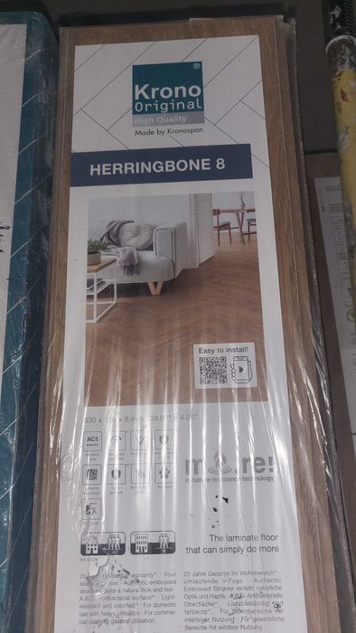 Nowe panele podlogowe KRONO HERRINGBONE dąb firebrand