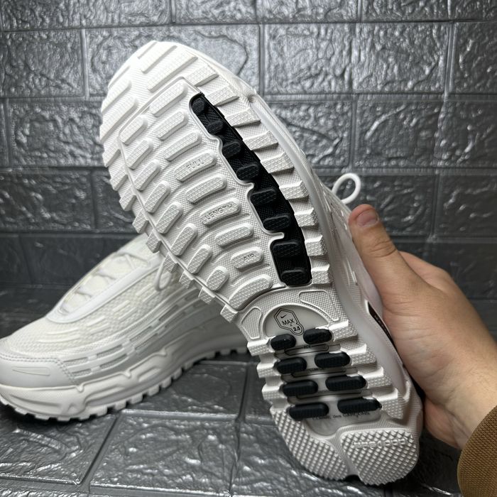 Чоловічі кросівки Nike Air Max TL 2.5 Х CdG TL 2.5 HJ6539-100