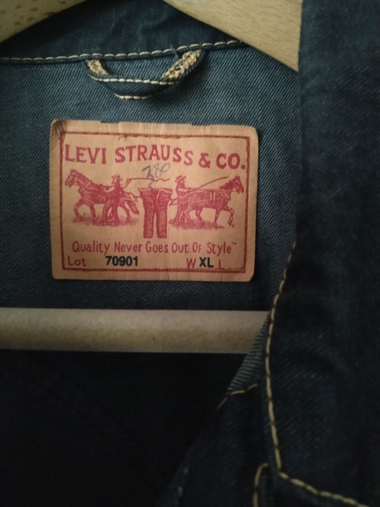 Куртка джинсовая Levis