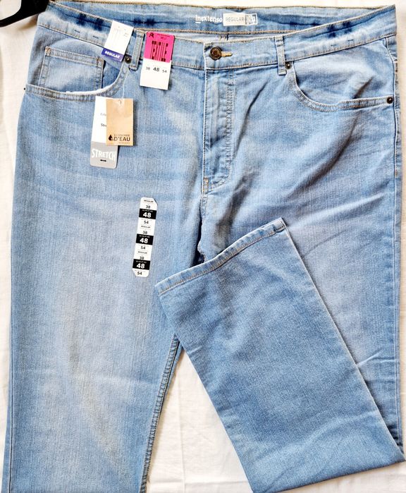 Calças de ganga Denim novas 3xl n 50 n 52
Pvp 27 eur
Fabrique ni Franç