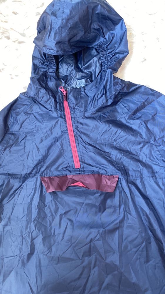 Дождевик ветровка анорак Decathlon Quechua