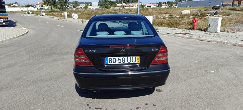 Mercedes C220 CDI Nacional 2003