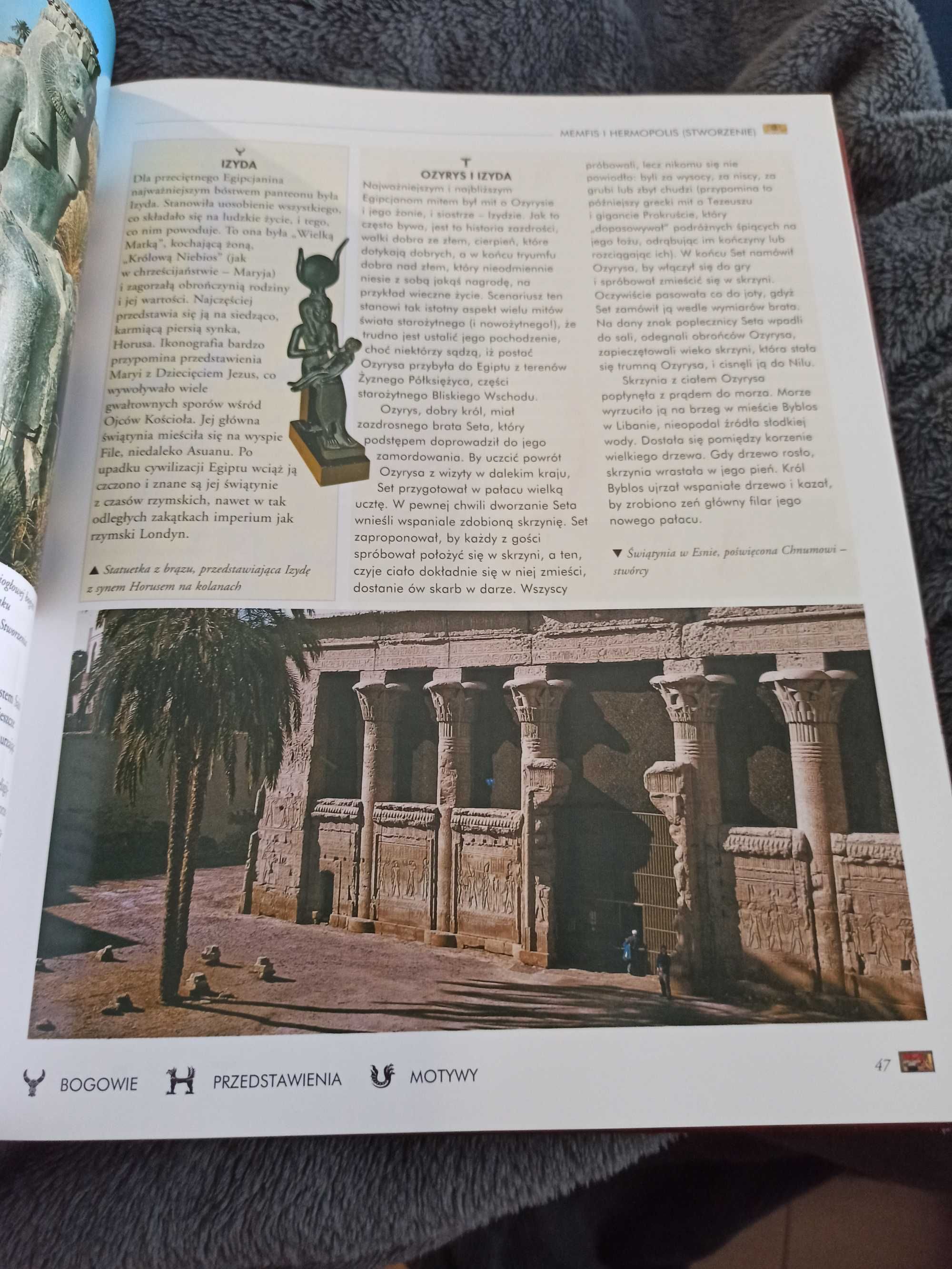 Mitologie świata Bogowie motywy