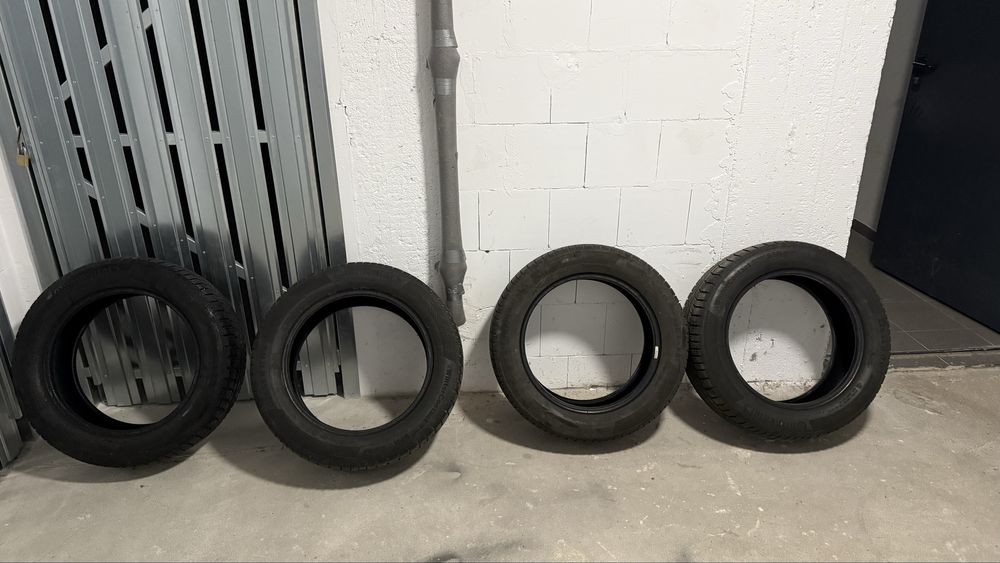 Opony zimowe komplet Continental 225/55/17 17”