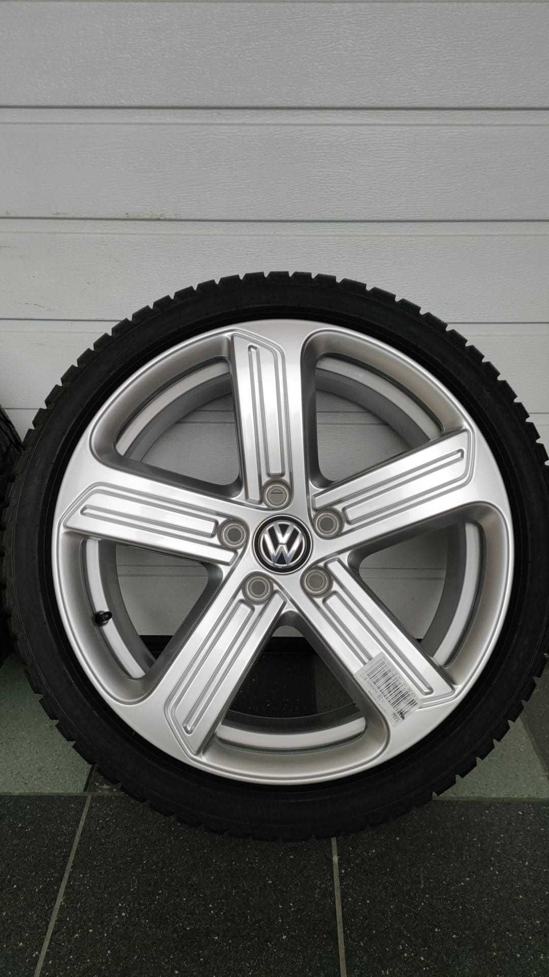 Koła Vw Golf VII Audi Skoda 18" 5x112 opony zima 225/40/18 (OL1483)