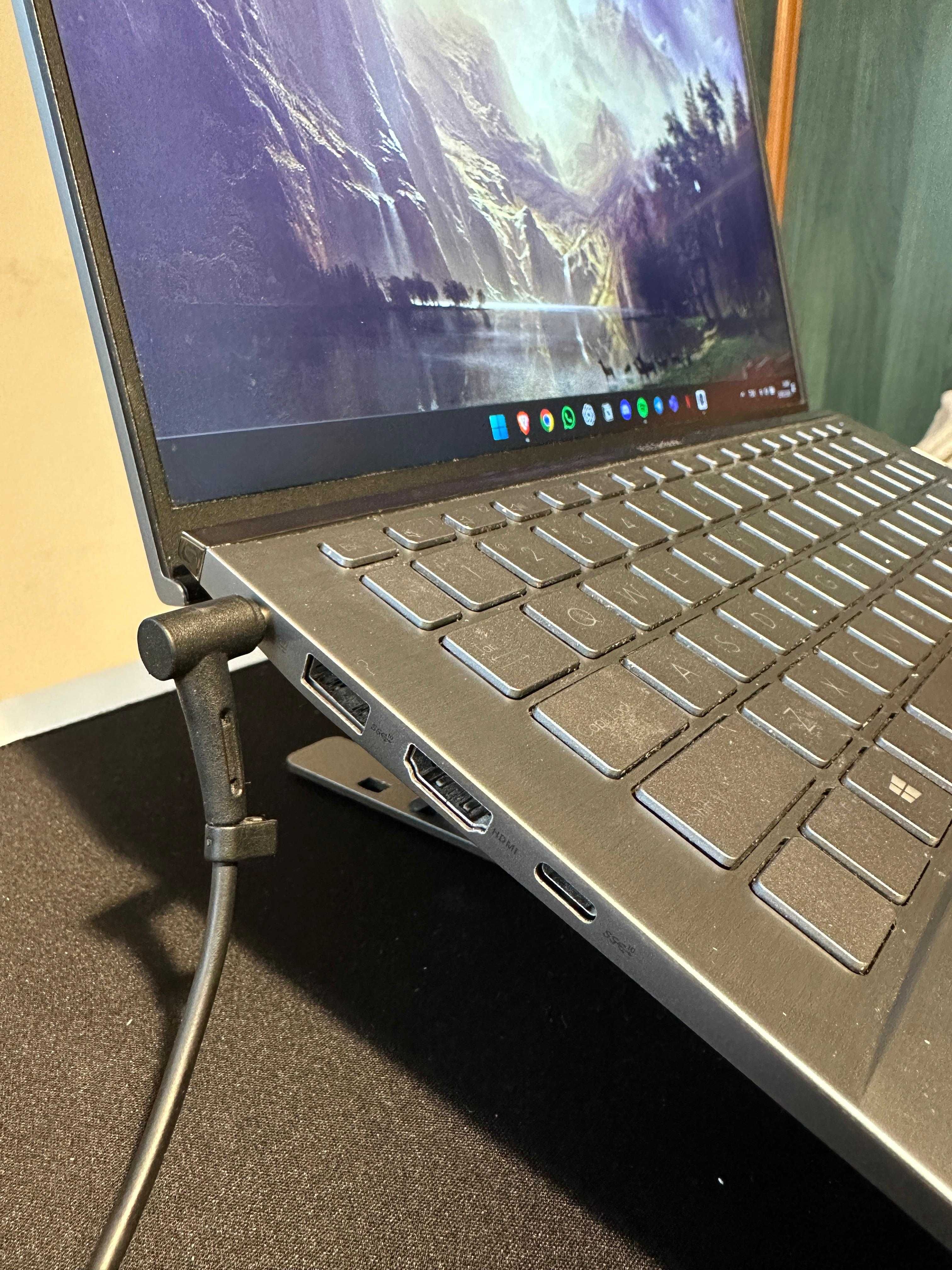 ASUS Zenbook 14 Q407I -AMD R5/8GB/256/MX350/Win11-