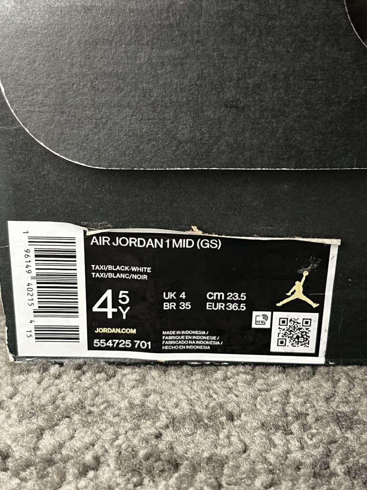 Air Jordan 1 Mid GS Taxi