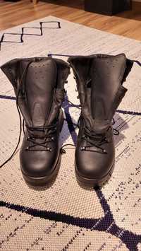 Nowe, oryginalne buty wojskowe 933/MON, rozmiar 28,5 (44 2/3)