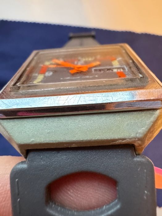 Claro Beach Star Swiss Made – lata 70., mechaniczny, nie działa 37mm