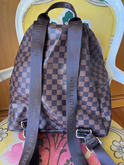 Mochila Louis Vuitton castanha