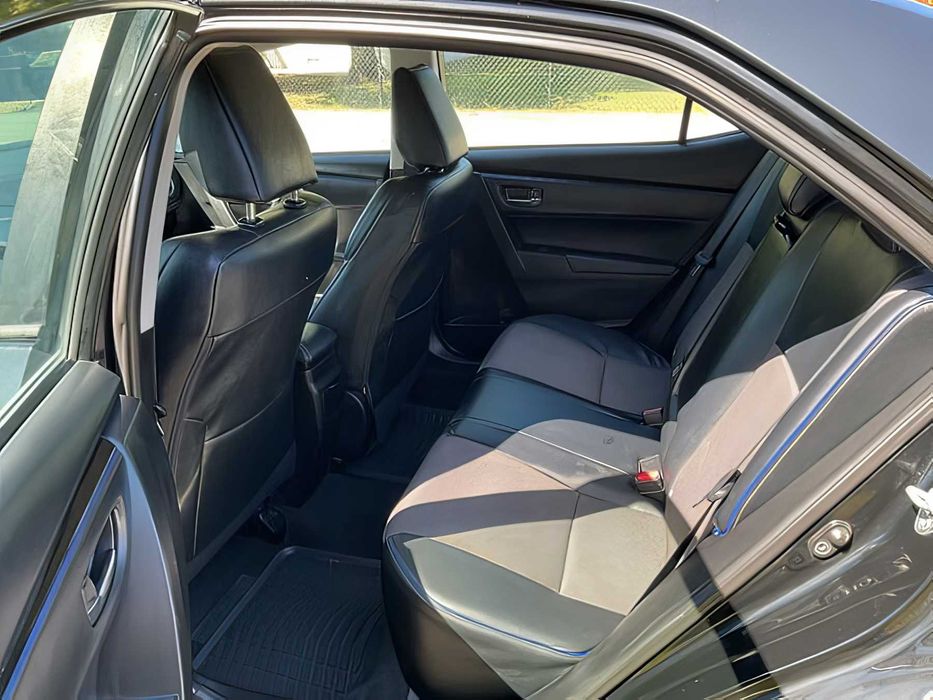 Toyota Corolla      2017