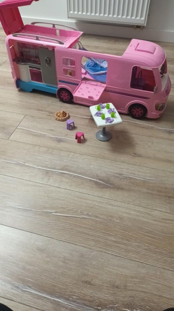 Kamper Barbie Smyk